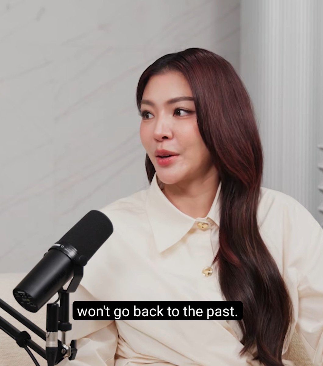 zuperzeyapoy's tweet photo. 🗣️ประสบการณ์ความรัก red flag ที่ไม่ชอบ
🌻 ไม่ชอบความรู้สึกที่ถูกหักหลัง ถ้าเจอจะไม่เข้าไปแตะต้องเลย จะ bias จะไม่ให้คนๆ นั้น เข้ามามีสิทธิ์หรือส่วนในชีวิตฝ้ายอีกเลย  จะไม่อนุญาตให้บุคคลนี้ทำอะไรกับความรู้สึกฝ้ายได้อีกแล้ว อะไรที่ผ่านมาแล้วฝ้ายจะไม่ย้อนกลับไป ไม่แตะต้อง ไม่ยุ่ง

จบเนอะ จบได้ยัง

FAYE SISTERHOOD PODCAST
#SisterhoodxFaye