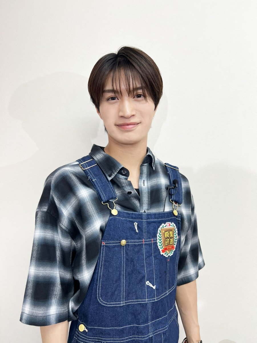 syunkan_kaitou's tweet photo. 【大人気スーパーの裏ワザ大公開SP】
今夜９時！#かまいたち #瞬間回答
#ACEes #那須雄登 #佐藤龍我 #なすりゅう　
オフショット② https://t.co/hh3uICutEP
