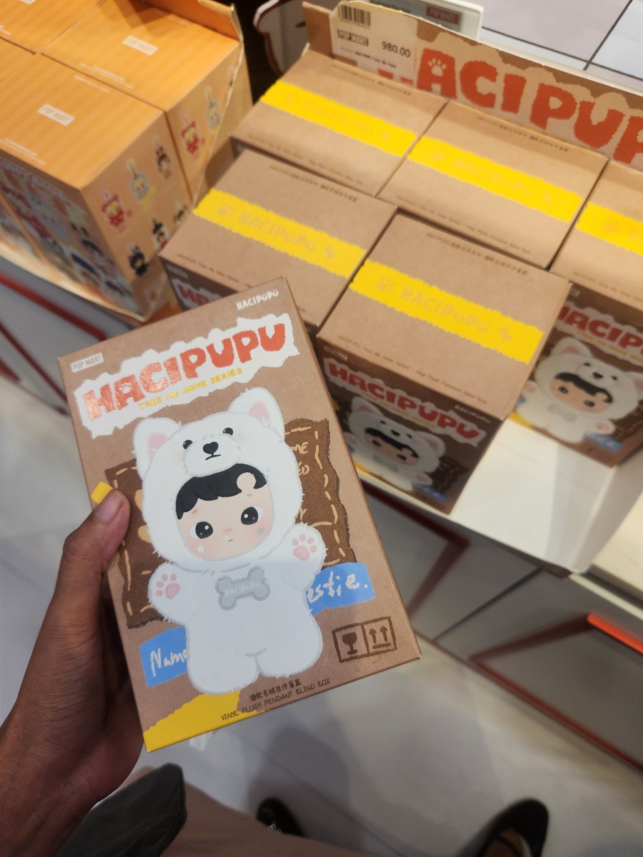 4everwithKYOONG's tweet photo. Magpapabudol or hindi? 🫣🤭 https://t.co/bZt9CRo2NX