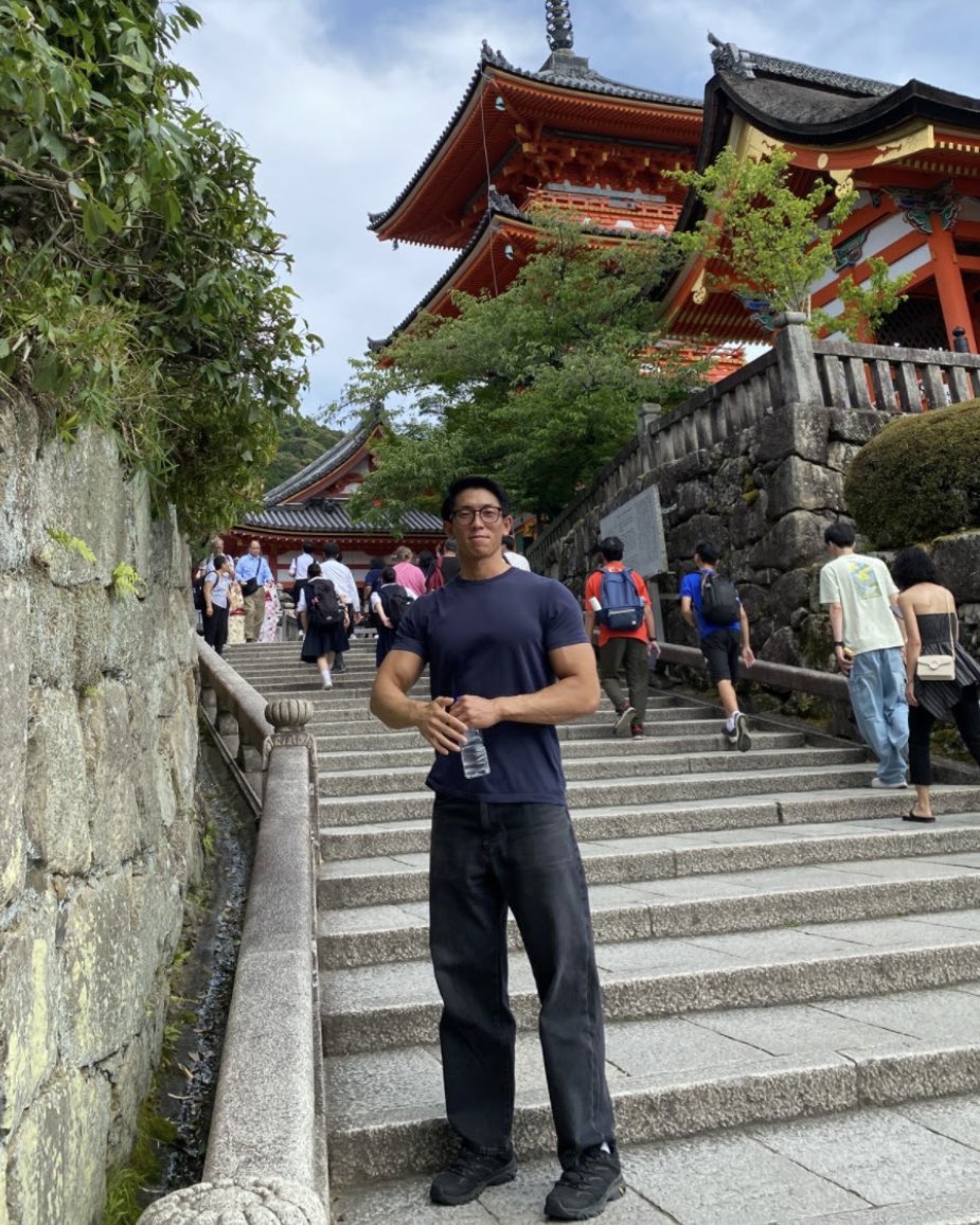 michaelsouta's tweet photo. 185cm / 83kg 🇯🇵 https://t.co/0bowH0mijs