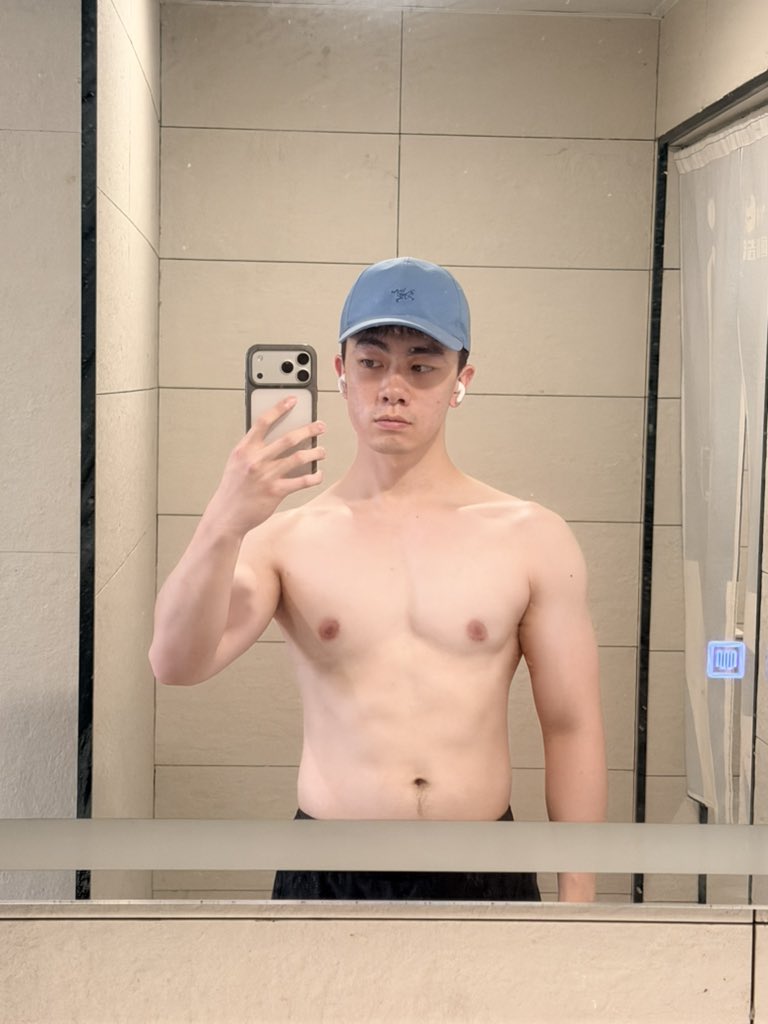 whysoskinnybro's tweet photo. https://t.co/LgLh1H1gDj