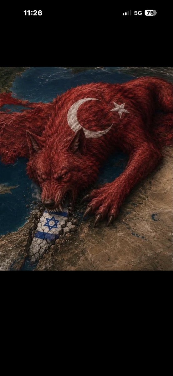 VatanVatnr's tweet photo. @GermanosPeter Gelıyorlar götüne dıkkat et https://t.co/KRmNPqvLT6