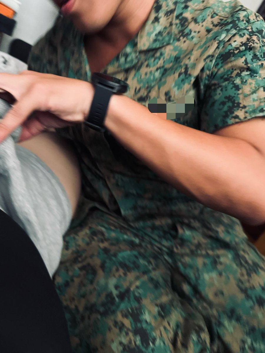 thebearlucifer's tweet photo. This cutie REC went straight for my dick the moment he arrived. Wanna see the rest? RT &amp; Follow for more , DM for collabs… https://t.co/w1najfKUXB