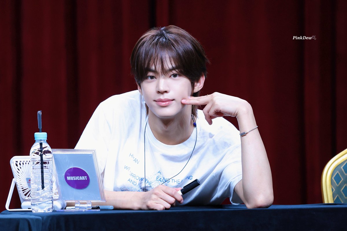 dew_inmy_i's tweet photo. 260821
🍡😗
#TWS #투어스 #빵도즈 
#DOHOON #도훈 #YOUNGJAE #영재 https://t.co/EniVCl4fTP