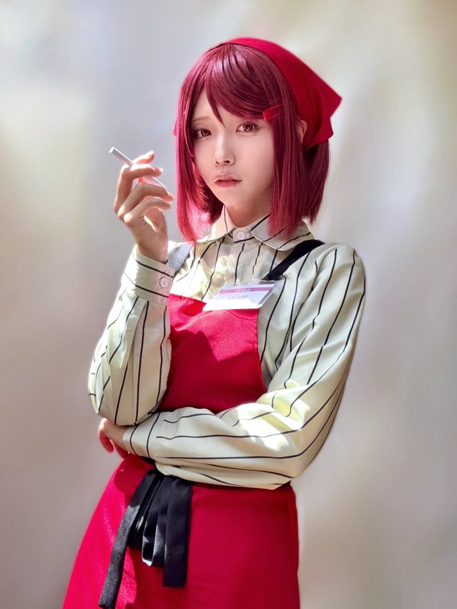 apricot_1211's tweet photo. スーパーの裏でヤニ吸うふたり
山田さんコスプレ🏪🛒🚬 https://t.co/zOhNKOp9Dj