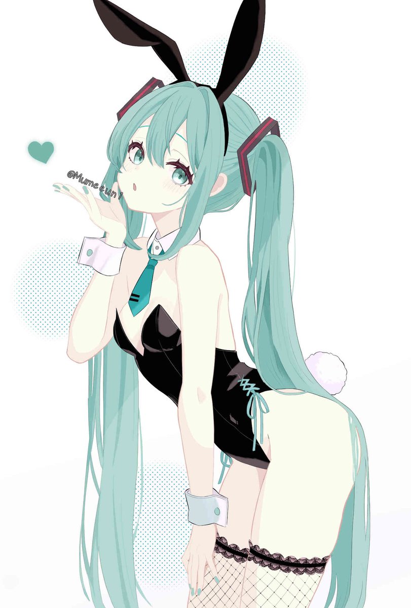 Mumeeun1's tweet photo. 8/21🐇
 #初音ミク #バニーの日 https://t.co/lIlCYntoAW