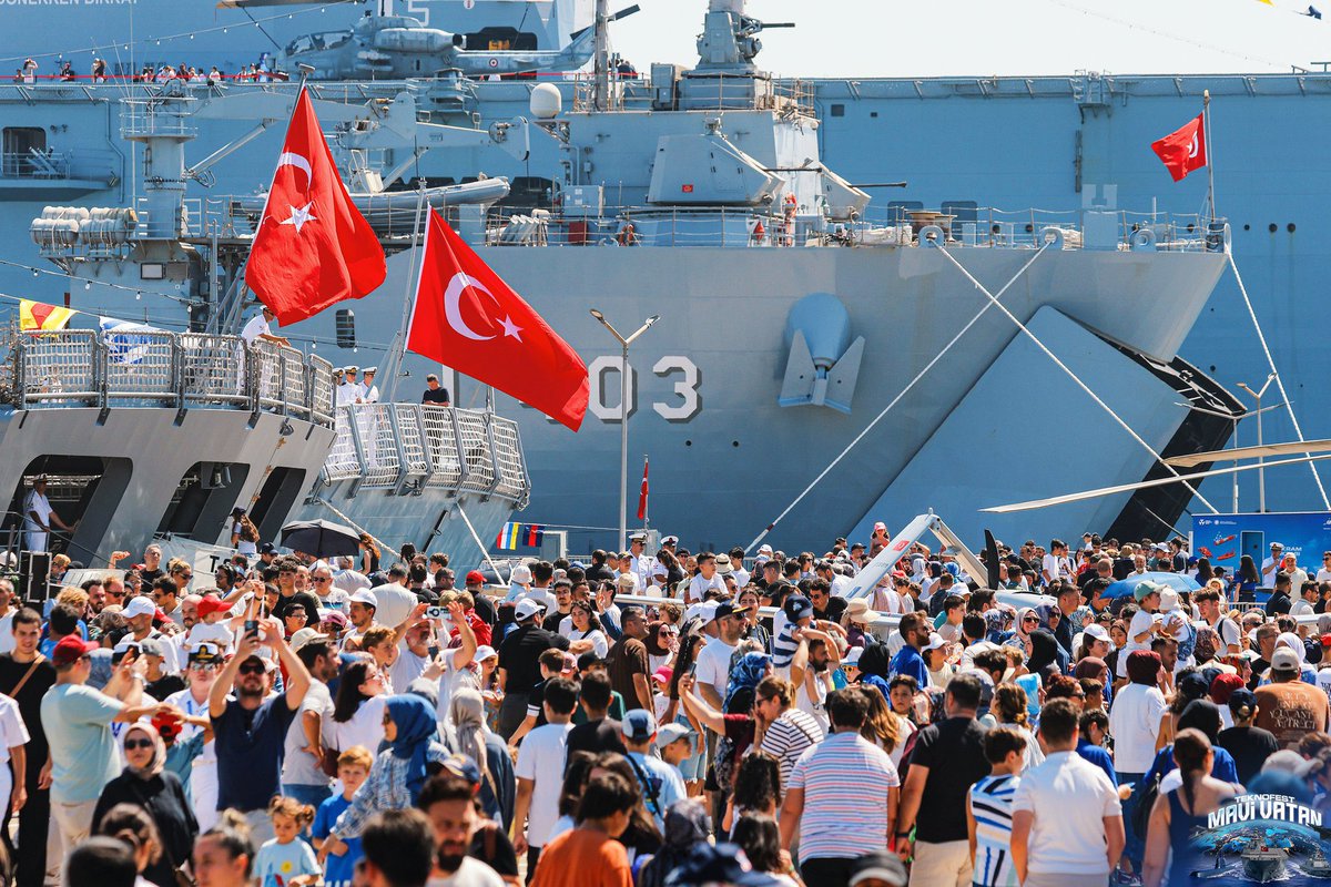 omerrcelik's tweet photo. Mavi Vatan'ın izinde! 🌊🚢

⚓️ #TeknofestMaviVatan 🚀 https://t.co/v8FwUHxxQX