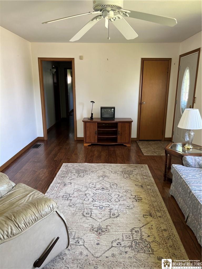 rickjuliaRE's tweet photo. Take a look at this home! Does it have everything you're looking for?
Richard &amp; Julia McMahon
Associate Brokers &amp; Partners Real Estate Advantage https://t.co/dCc1GAjxCy