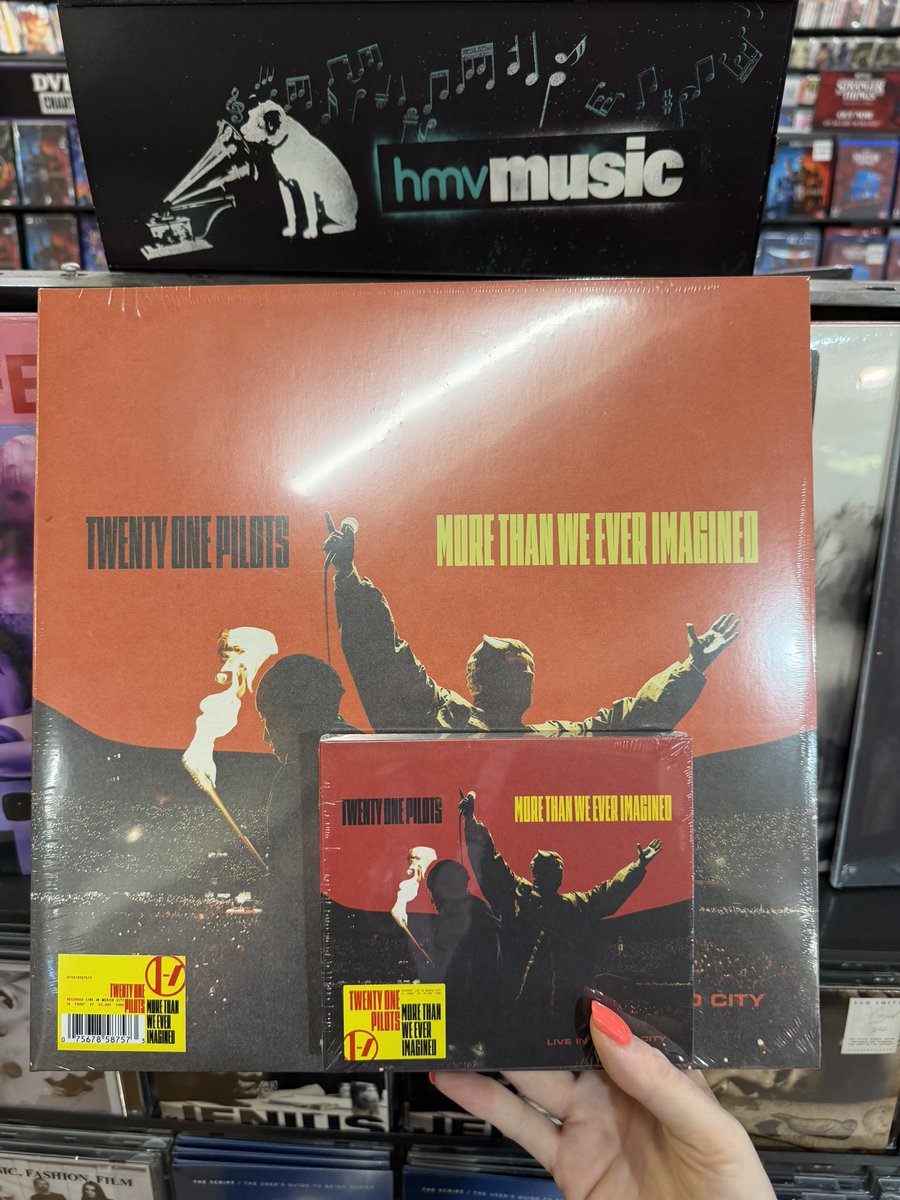 hmvSolihull's tweet photo. 🎵 NEW MUSIC 🎵

New music from Paul Heaton, DMA’s, Brandon Flowers, Twenty One Pilots, Sam Smith and Jorja Smith out today!! 

Check out our full selection of new music in-store ✨

#NewMusicFriday https://t.co/UUJdXuNfrj
