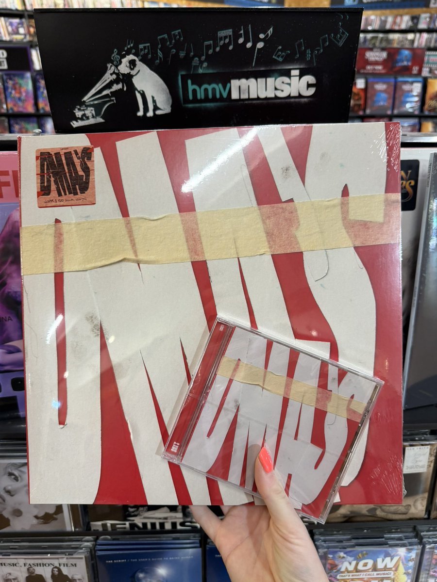 hmvSolihull's tweet photo. 🎵 NEW MUSIC 🎵

New music from Paul Heaton, DMA’s, Brandon Flowers, Twenty One Pilots, Sam Smith and Jorja Smith out today!! 

Check out our full selection of new music in-store ✨

#NewMusicFriday https://t.co/UUJdXuNfrj