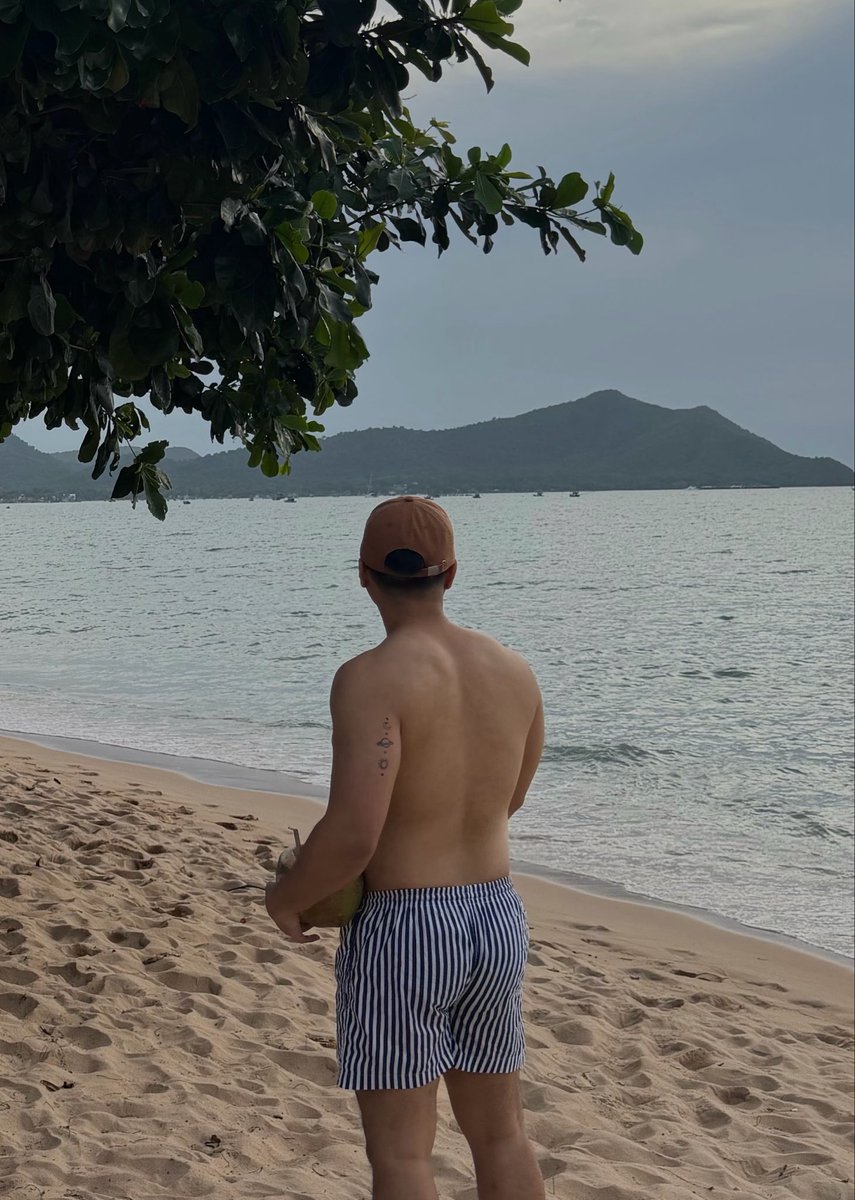 colabnf's tweet photo. ทะเลแบบโง่ๆ https://t.co/73nowC9LWW