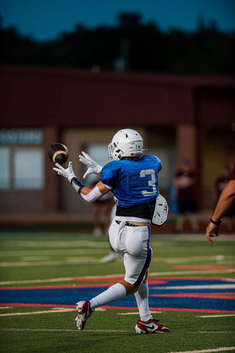 peyton18_s's tweet photo. #AGTG I had an amazing scrimmage yesterday!!! We did really good and we are going to have an amazing year🔥🔥🔥@MicahSkaggs15 threw some amazing passes!!! 
@Panthers2493 @coachbradford9 @coach_cgibson @Coach_Ray03 @_EliteProspects @LeeCare87291057 @mobelite24 https://t.co/0fF1qqnSSe