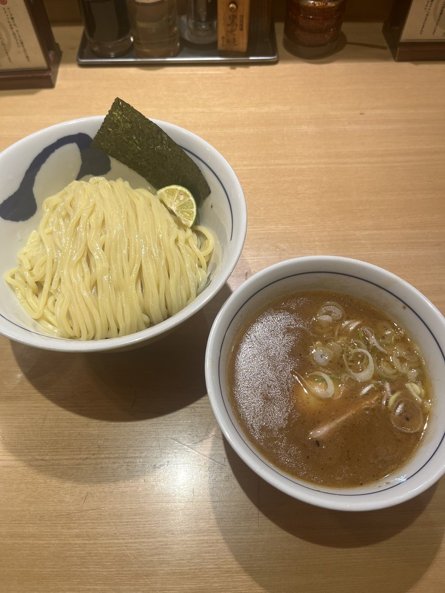 kaitumuri2001's tweet photo. @nasanReal 先週食べたにゃー https://t.co/aQWCaXJIst