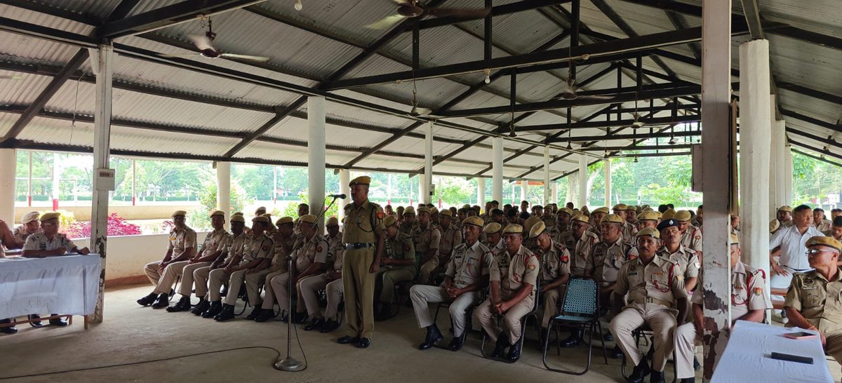 2ndapbn's tweet photo. Monthly Arakshi Sanmilan conducted today at 2nd Assam Police Battalion, Makum, with meaningful discussions on welfare, discipline and collective growth.
@CMOfficeAssam
@assampolice
@DGPAssamPolice https://t.co/iBenZpoO7S