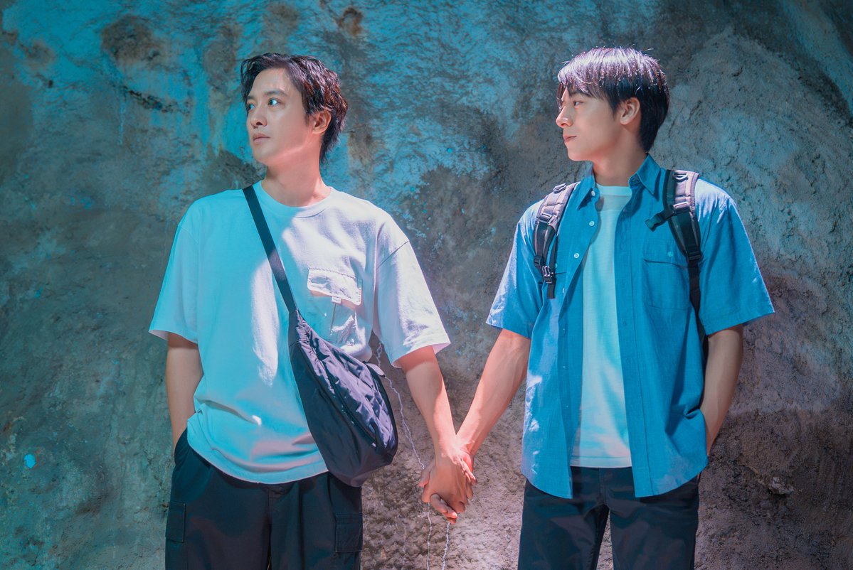 dramaL_abctv's tweet photo. #キスは捜査のあとで
🚨第5話放送まであと5時間🚨

＃５　好きなら毎日でも
お楽しみに👬

ABCテレビ(関西)
きょう深夜0時25分
放送後TVerで見逃し配信🚓💨 
https://t.co/sDiBByS9QJ

#キスあと #渡部秀 #齋藤璃佑 https://t.co/ZJmwGEnqmT