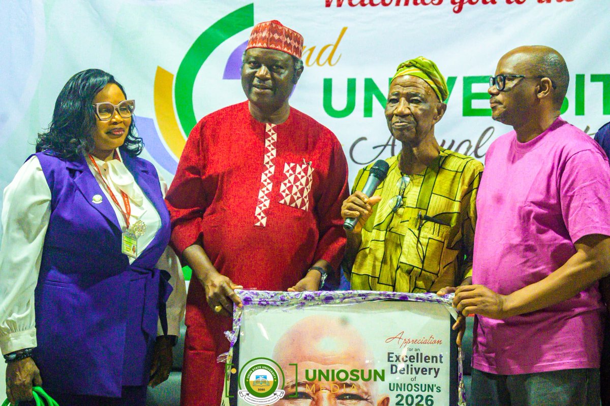 uniosune's tweet photo. A closer look at the 2nd University Lecture of Osun State University (UNIOSUN), featuring an insightful and engaging discourse on labour relations and their impact on the university system. https://t.co/7Px2SY6ntG