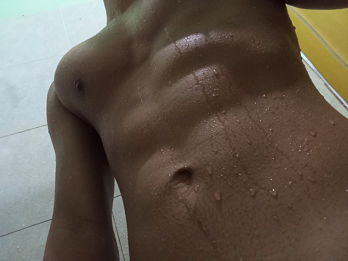 Minhh_depzai's tweet photo. Sau một trận đá banh ...🥵💦 https://t.co/0eI917uwED