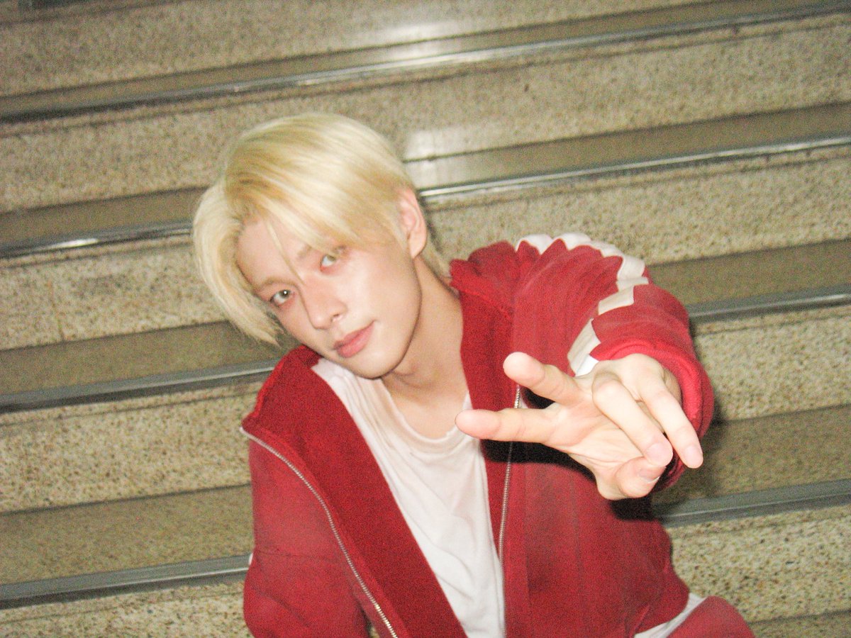 jongseongisle's tweet photo. JAKE you are soooo !!!!!!!! https://t.co/CbRFGazEHE