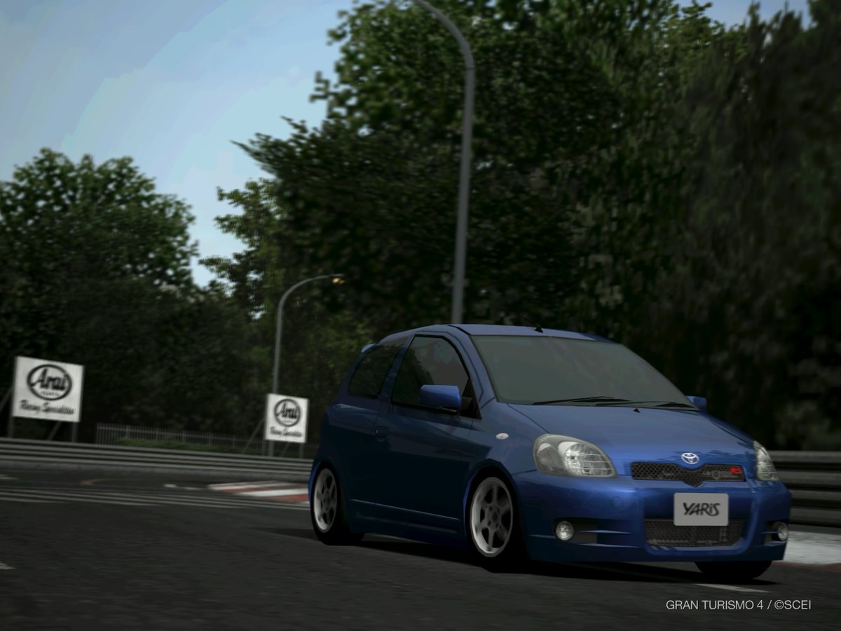 spookypeople_'s tweet photo. toyota yaris (also known as the echo)👀 https://t.co/hJN3s1CTvF