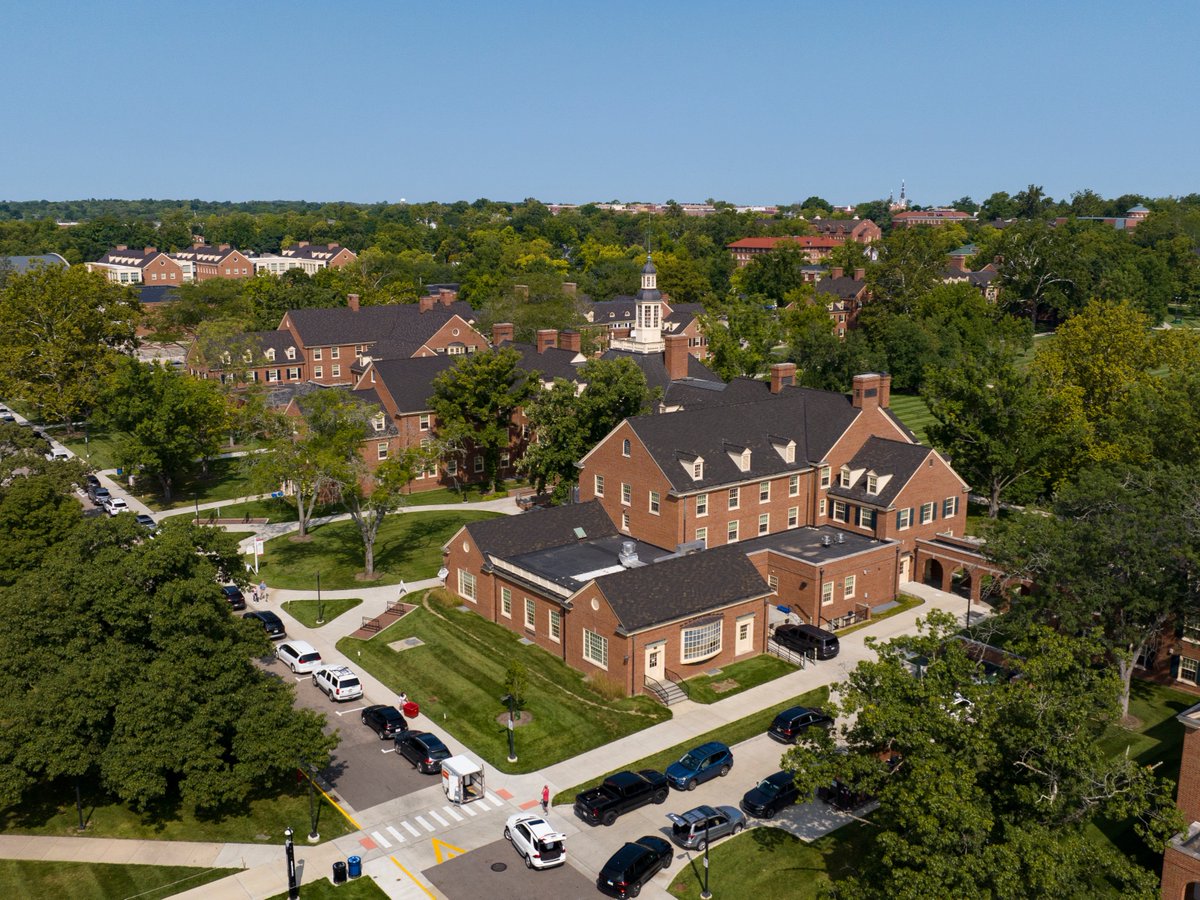 miamiuniversity's tweet photo. It’s move-in weekend at Miami. ❤️

New RedHawks, returning RedHawks, and families are arriving in Oxford, and we’re so excited to welcome you home.

Meet the Class of 2030 and see what’s ahead for Welcome Weekend: https://t.co/a21QNx9QQN

#MiamiOH #LoveAndHonor https://t.co/fs8c6cwfBe