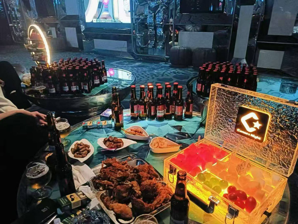 sofrshsocln's tweet photo. It’s KTV night! Belt out your favorite tracks, sing off-key on purpose, and vibe with squad vibes that hit different—no judgment, just pure fun! https://t.co/z0jkTVfZrr