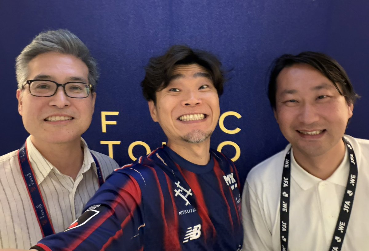kokikimura's tweet photo. 白井社長！
J1初勝利おめでとう🎊

←川岸元社長
白井社長→ https://t.co/cRyimitVmh