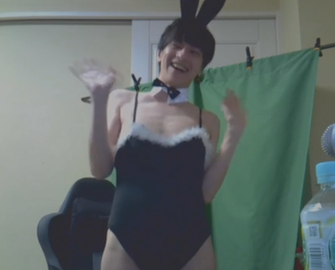 Rsan_deyo's tweet photo. おえちゃんバニー👈なに？ガチなに？ https://t.co/EHy1wMdmYh