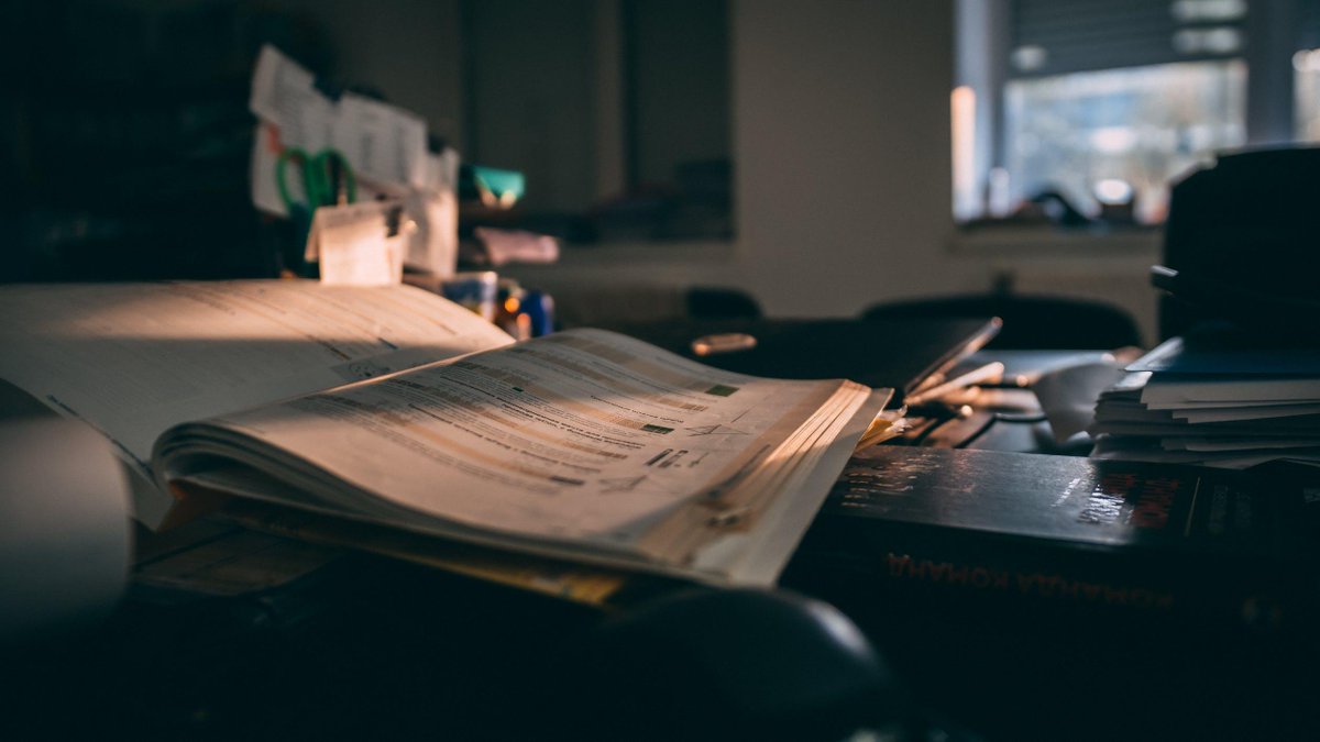 AprilCayabyab4's tweet photo. [Skip 30 mins of mindless scrolling—spend that time learning a new work tool today. Small steps = big career wins. ] https://t.co/dKeU2wNG1s