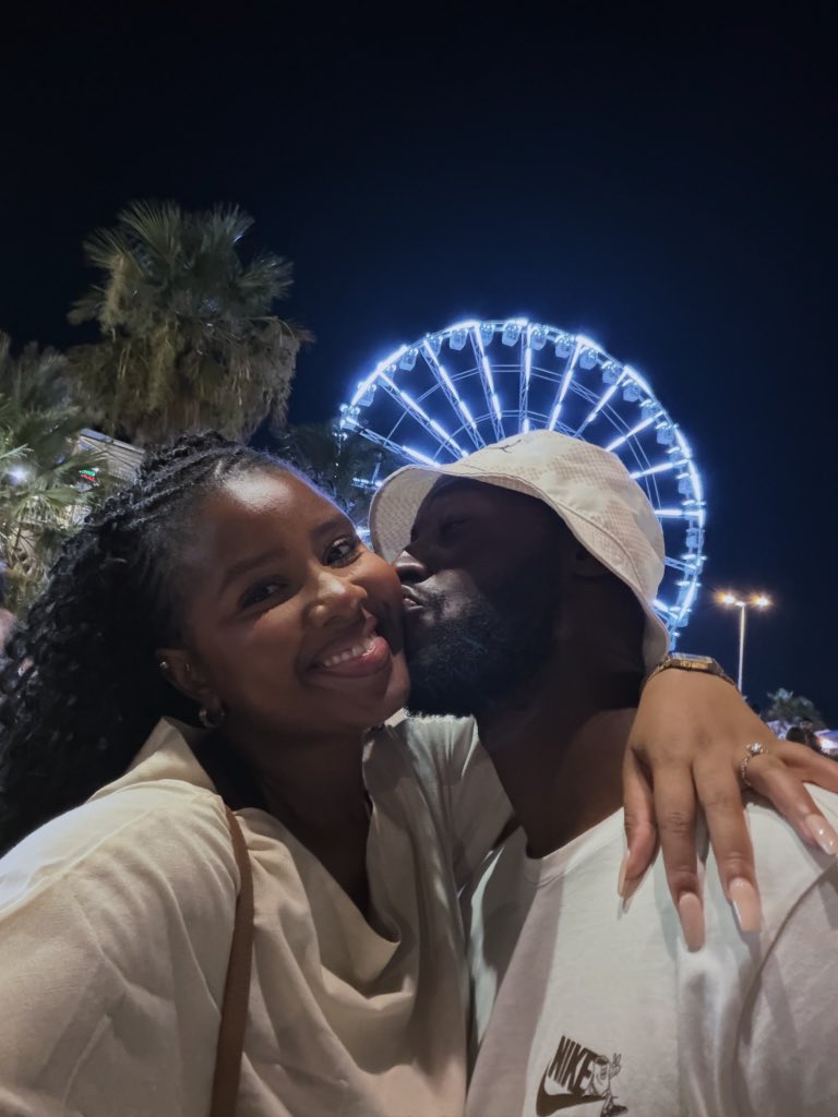 Desrt_Igol's tweet photo. Ta douceur, la paix que tu es et ta loyauté font de toi mon seul repère. Merci pour tout ce que tu es. ❤️ Reconnaissant pour toi, chaque jour Mrs Miaks 💍✨ https://t.co/PkyGO1UFyi