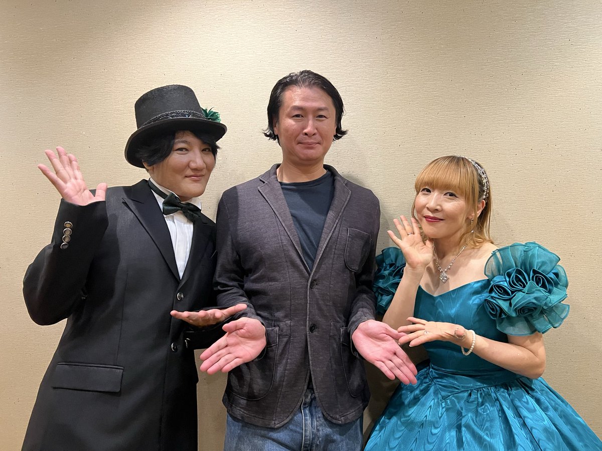 ubukata_summit's tweet photo. 「蒼穹のファフナー」オーケストラコンサート、すごかった！　何もかも完璧！　ただ最後はサイリウム振りたくなりましたね！

ファンの方々とともに拍手を送り、アンジェラや関係者陣に久しぶりにお目にかかり、また一つ初心に返らせて頂きました！心から感謝を申し上げます。
冲方 https://t.co/p7J1GldutQ
