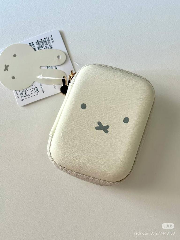 xalivyy's tweet photo. MIFFY POUCH SELUCU INI🐰
Cocok buat naruh makeup &amp; skincare🤍 https://t.co/DBpys2pPGz