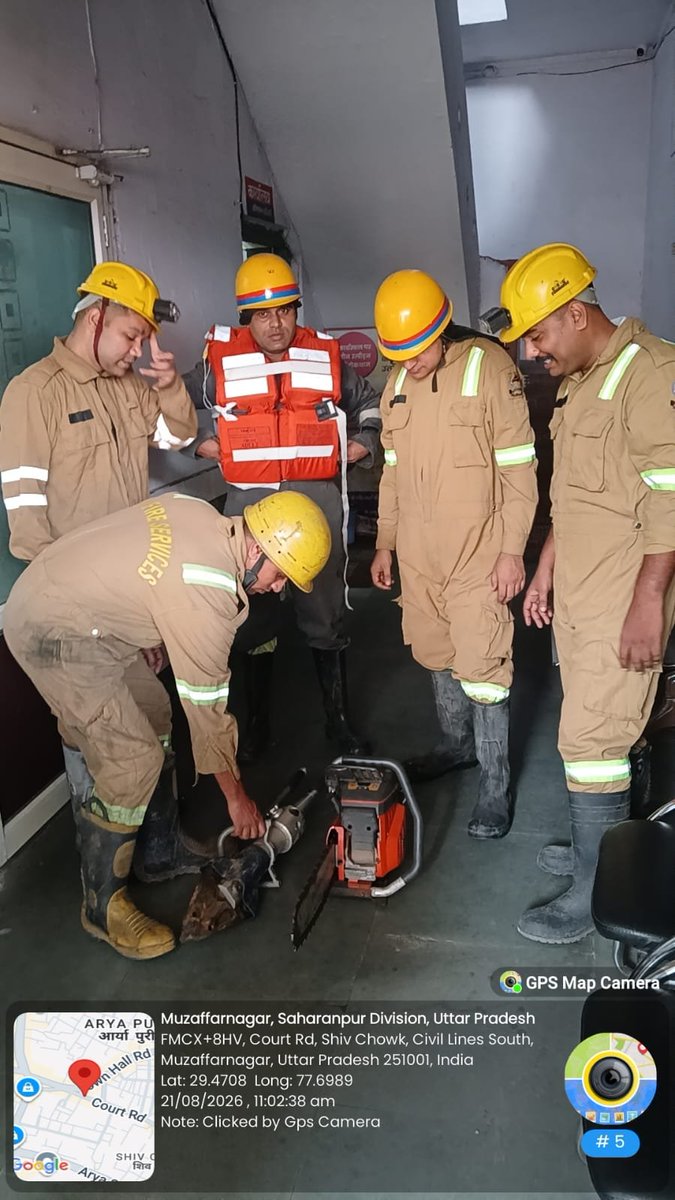 muzaffarnagfire's tweet photo. आज दिनांक-:21-08-2026 को ADG UPF&amp;ES महोदया के आदेशानुसार एवं श्रीमान मुख्य अग्निशमन अधिकारी  मुजफ्फरनगर महोदय के निर्देशन में जनपद मुजफ्फरनगर में सप्ताहिक फायर ड्रिल कराईं गई https://t.co/yRLWdquviy