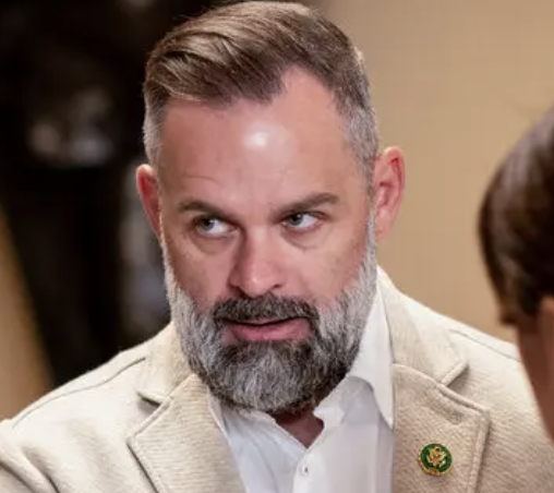 funder's tweet photo. Cory Mills was under investigation by the House Ethics Committee.

He was also under investigation by the Justice Department.

Florida's Republican governor refused to back him.

Trump backed him anyway.

https://t.co/aoRm7w79rC https://t.co/4LPJ1U7jQq