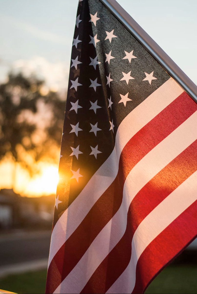 GodandCountryy's tweet photo. Thank goodness it’s Friday 🇺🇸🇺🇸🇺🇸 https://t.co/N0fMcmJDLt