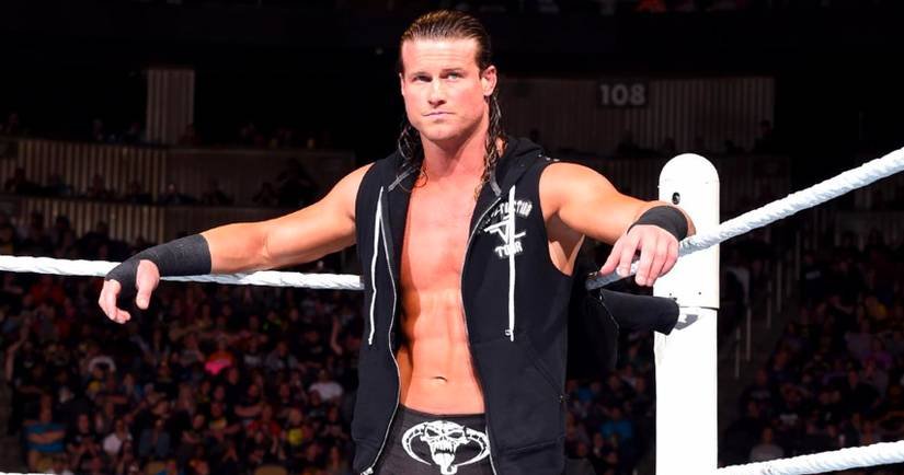 DFW_Wrestling's tweet photo. @TrueTylerKnight @DFWDARKHORSE He smiles and poses on the turnbuckle, with what little energy he has left.

But behind him,  Tyler Knight has made it to his feet. And stands in the corner waiting. https://t.co/BMytfc8FIe