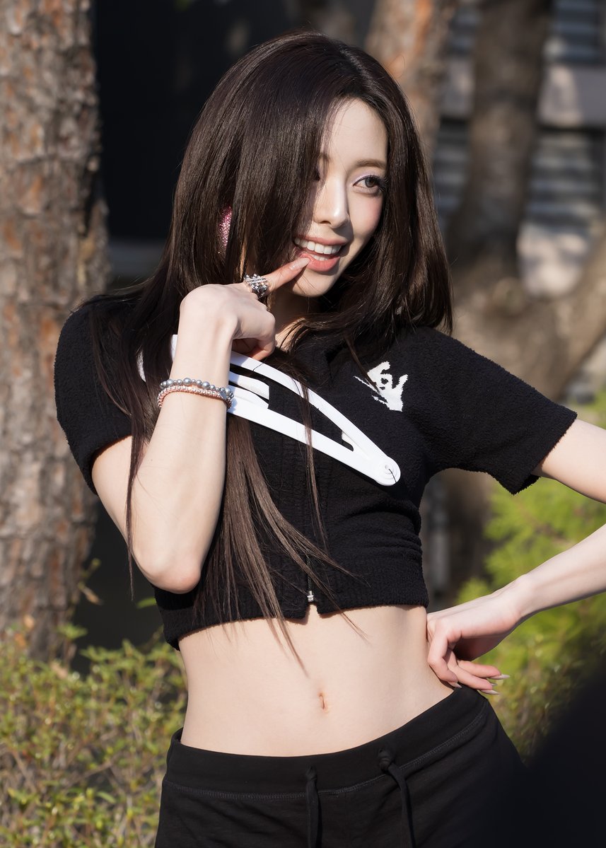 ITZY_PAN's tweet photo. 260404
#있지 #ITZY #유나 #YUNA https://t.co/YsGN2WBCes