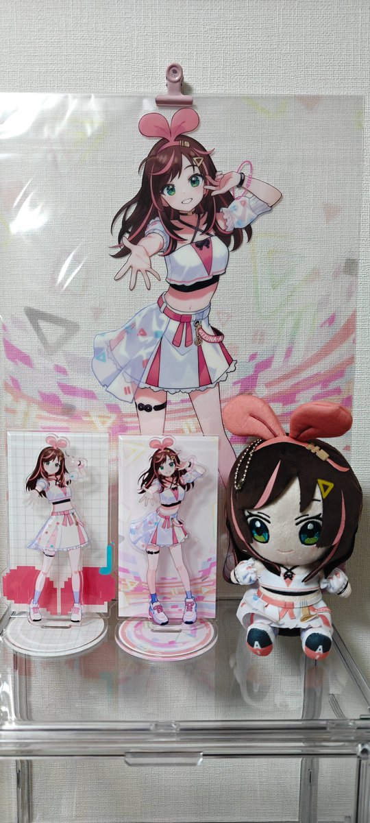 REIYA_018018's tweet photo. KAMACHOアイちゃん届いたー!!可愛すぎる〜〜〜😭😭😭😭
#キズナアイ #KizunaAI #KAMACHO https://t.co/FdkXBixgo3