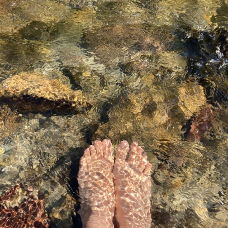 artindetails's tweet photo. forget about touching grass, i need to touch THE WATER https://t.co/fbz3gx4zjx