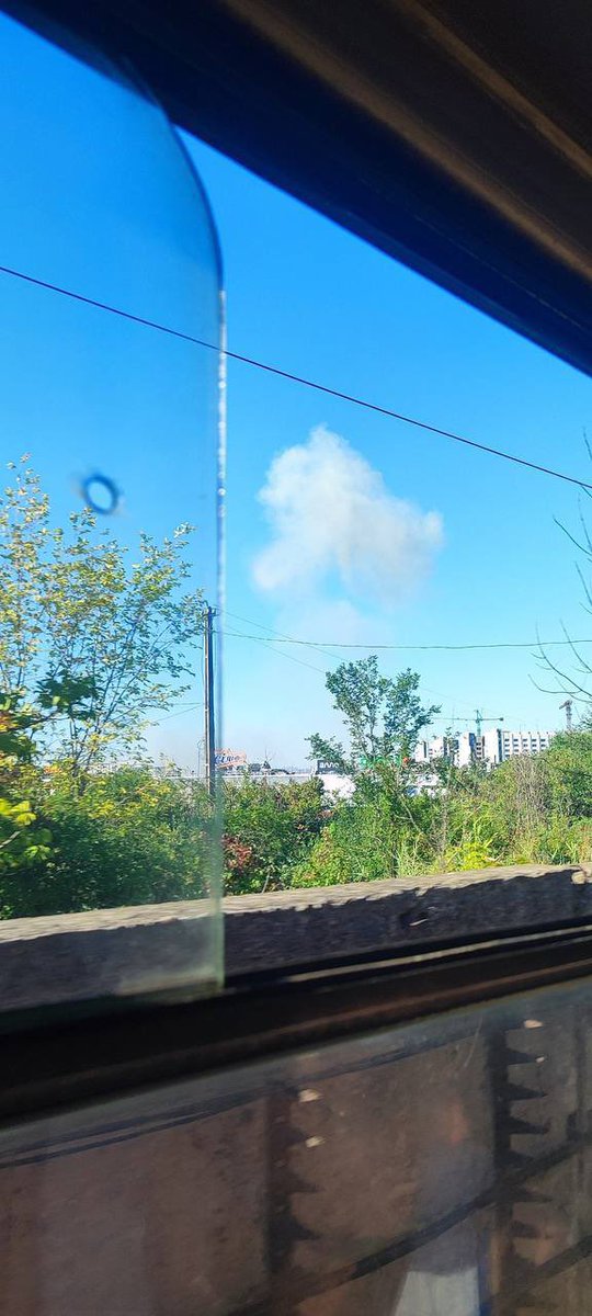 marsetac's tweet photo. ‼️IMMAGINI FORTI‼️ A Kryvyi Rih i droni a reazione russi hanno colpito il più grande centro commerciale della città in pieno giorno in un momento di grande affollamento. Ci sono anche bambini tra i feriti https://t.co/TrfScPQGAu