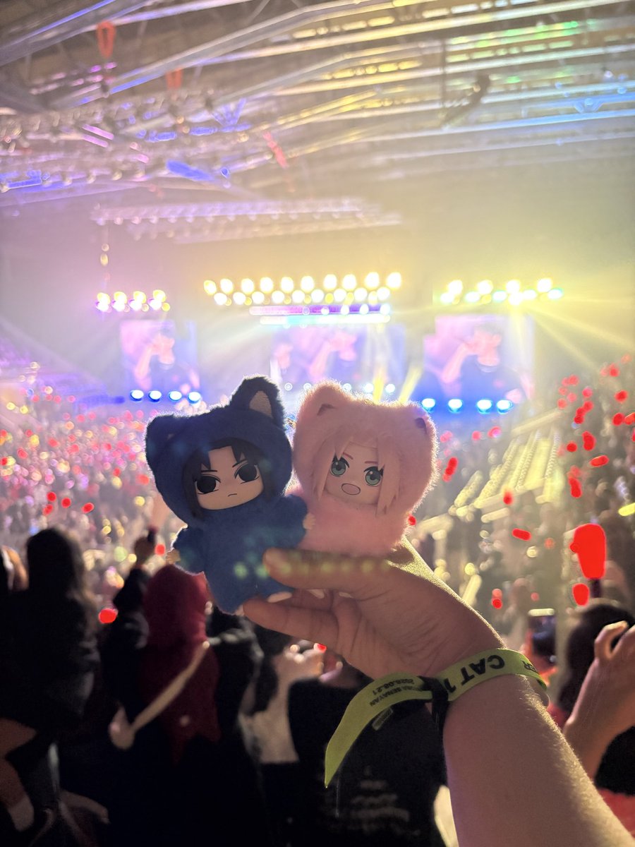 salchandesu's tweet photo. Sasuke dan Sakura lagi kencan ❤️#iKONJAKARTA2026 https://t.co/mPkXoxIOV1