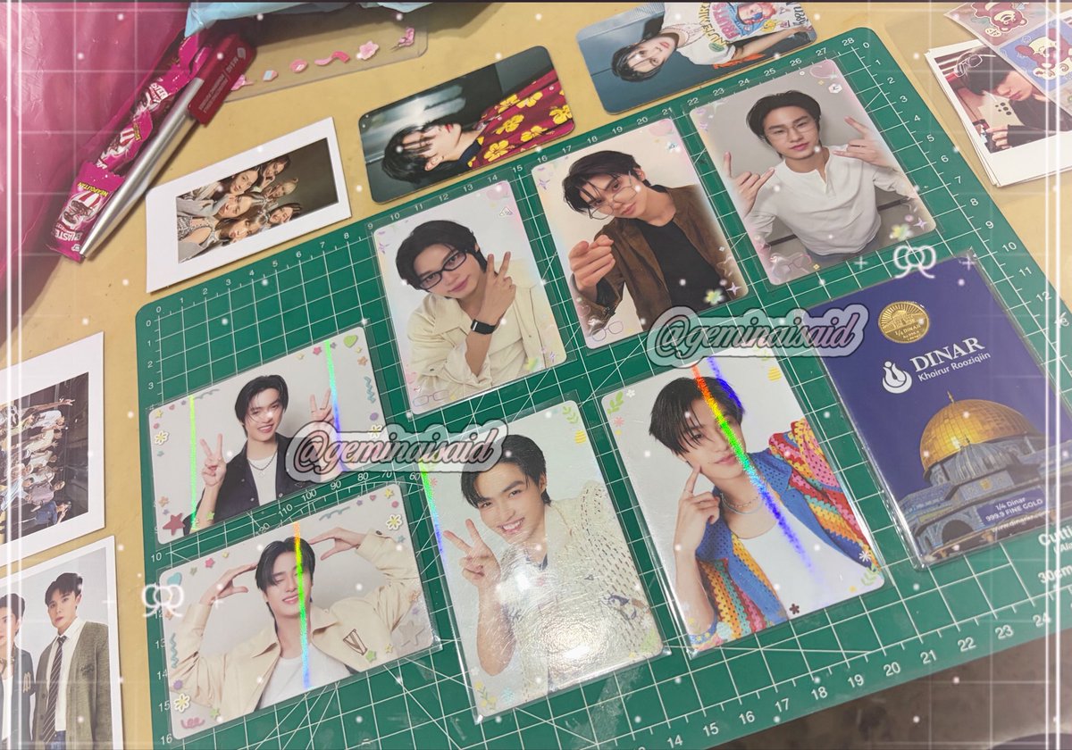 geminaisaid's tweet photo. Paketku hari ini >_< ada impostor satu diantara pc ganteng wkwkwk, hidup harus setara boy, hamburkan uang dan investasi masa depan✋🏻😭 thank u kak @natach4i  @rricetee @ENSSERAFIM1 sudah bantu memulangkan wl wl ku :3 https://t.co/bkDeDxA5qP