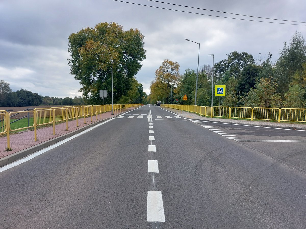 GDDKiA_Kielce's tweet photo. Konsekwentnie poprawiamy #bezpieczeństwo i stan nawierzchni na #DK9 w #Świętokrzyskie. Od 2024 r. w #Nietulisko wyremontowaliśmy 5⃣ odcinków tej trasy o łącznej długości3⃣,3⃣ km. @GDDKiA @MI_GOV_PL https://t.co/lrbezU5tFe