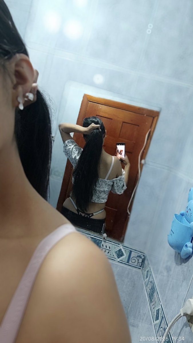 Helen_Lopez_p's tweet photo. La química con un single no se fuerza: se siente o no se siente. Un single de verdad no busca convencer con prisa, sino conectar con elegancia. Mándanos tu propuesta y fotos al DM. La paciencia también forma parte de la química. Ten paciencia, leemos todo. https://t.co/Le1fE6pn8o