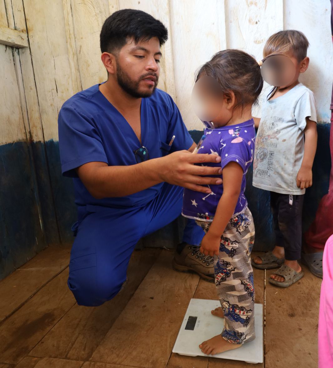 dpsmorona's tweet photo. #Taisha | En Surik Nuevo junto a la @cruzrojaecuador, acercamos atención integral, odontológica, tamizajes y acciones de promoción y prevención de la salud.
🤝Además, promovimos espacios sobre agua segura, salud mental, apoyo psicosocial y cohesión social. https://t.co/IFzxAWUiDF