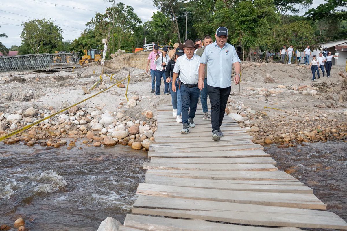 GobArauca's tweet photo. Esta estructura permitirá recuperar la conexión de Saravena con Norte de Santander y Santander.
El puente metálico es una solución provisional, pero representa un paso para garantizar nuevamente el tránsito mientras se avanza en la construcción de la estructura definitiva. https://t.co/rbB3eFVxym