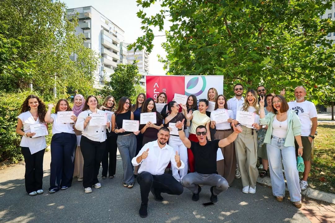 ICKosovo's tweet photo. Celebrating 15 incredible women & girls who just graduated from the 6-month DevelopHer program! Huge congratulations on mastering Machine Learning, Cloud Computing, AI."
This academy was carried out with the support of 🇱🇺 #LuxAid #LuxDev @LuxDev_HQ @cooperation_lu @LUinPristina https://t.co/5lfRxHpbGm