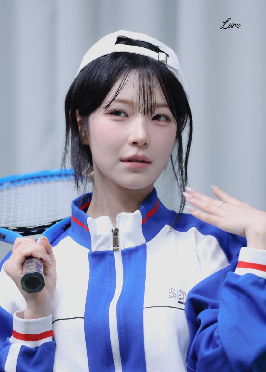Lure_514's tweet photo. 260820 퍼스트뮤직 팬사인회 HQ 🐶
#프로미스나인 #fromis_9
#백지헌 #Baekjiheon https://t.co/p7zwJSWqDX