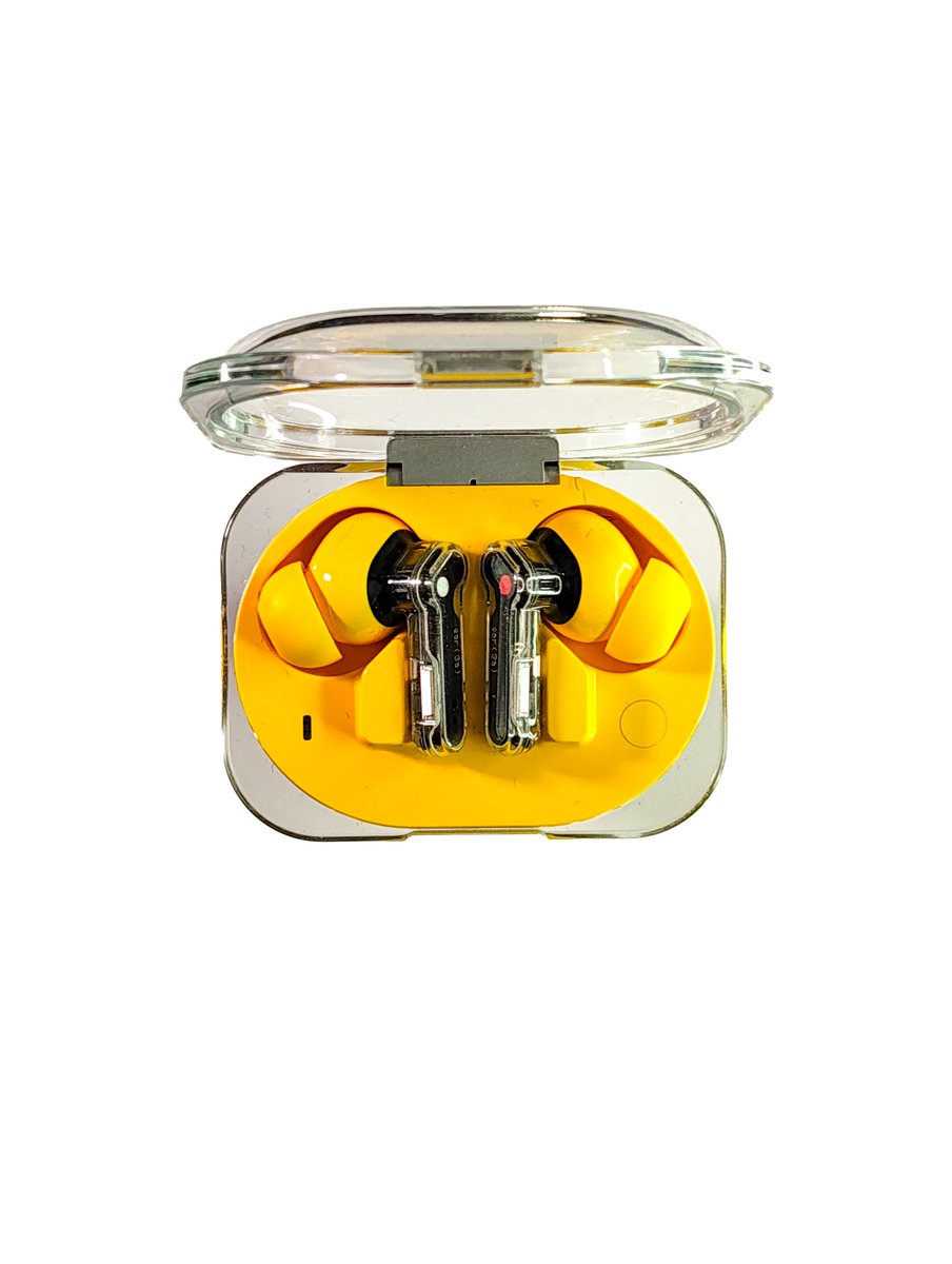 jeffrey_jpeg's tweet photo. 🤌 The @nothing Ear (3a) sound good and pack a serious punch. I'm not a colorful tech kind of guy, but I was wrong then. I definitely love these.
#Ear3a #Nothing #WithNothing
#FunTech https://t.co/yBDXyGLJaK