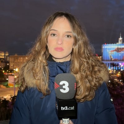 JoanPonsiPons's tweet photo. La corresponsal de TV3 a Moscou, Rússia, té -i demostra- més llibertat d'expressió i d'opinió q la corresponal de TV3 a Barcelona, Catalunya. 
Putin és més tolerant que Illa.
@3CatInfo @salvadorilla @cristina_solias https://t.co/6O0KxQSdfW