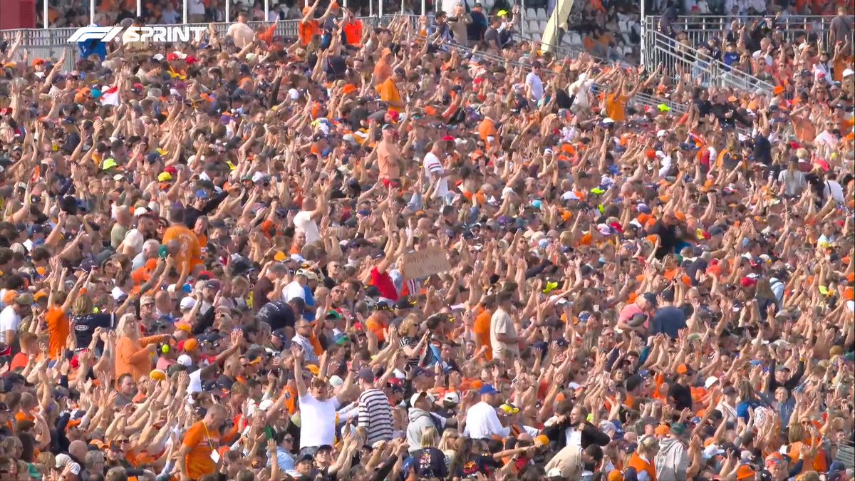 F1's tweet photo. Party time in the stands 💃🕺

The top 10 shootout is next 🙌

#F1Sprint #DutchGP https://t.co/6wDyM98uXM